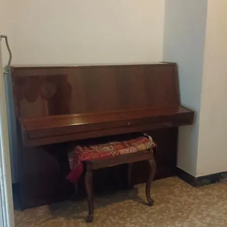 Giove בית הארחה *
